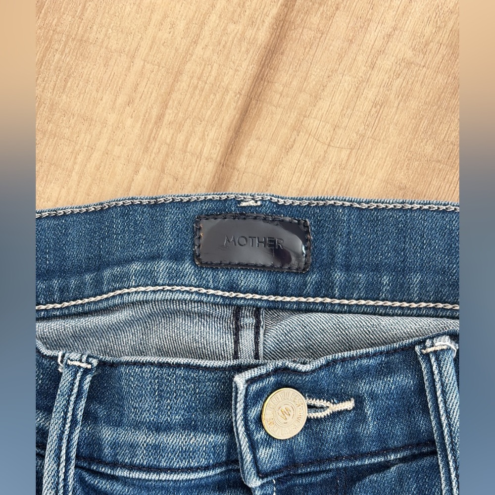 Mother the Mid Rise Dazzler Crop Fray Jean - Picture 2 of 5